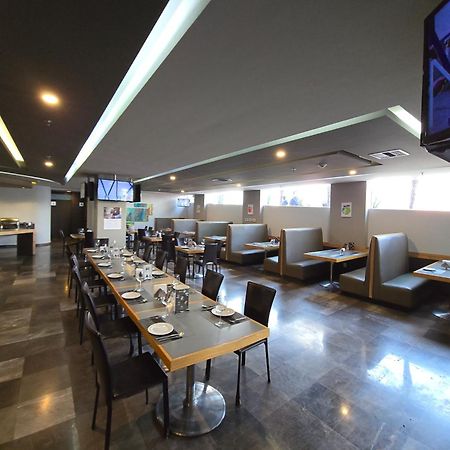Ramada By Wyndham Mexico City Santa Fe Exterior photo