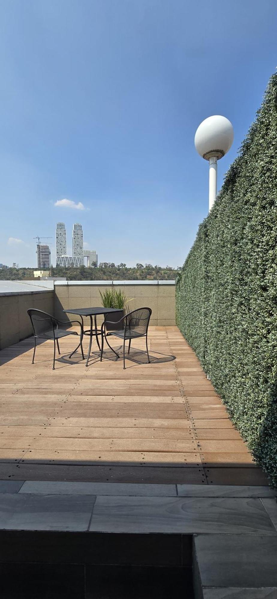 Ramada By Wyndham Mexico City Santa Fe Exterior photo
